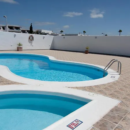 Maximilian House-Duplex Vista Al Mar En Complejo Con Piscina Apartment Puerto del Carmen  Exterior photo